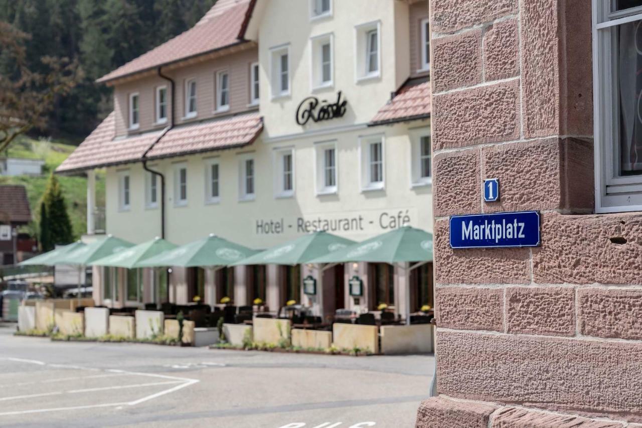 Hotel Roessle Berneck อัลเทนชไตก์ ภายนอก รูปภาพ